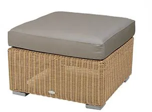 Cane-Line Chester Fußhocker/Couchtisch, natur, Kissen in Taupe